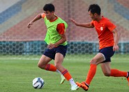 今年会官方入口-亚洲足球赛事中球员们挥洒汗水，为荣誉拼搏(亚洲足球赛事中球员们挥洒汗水,为荣誉拼搏的是谁)