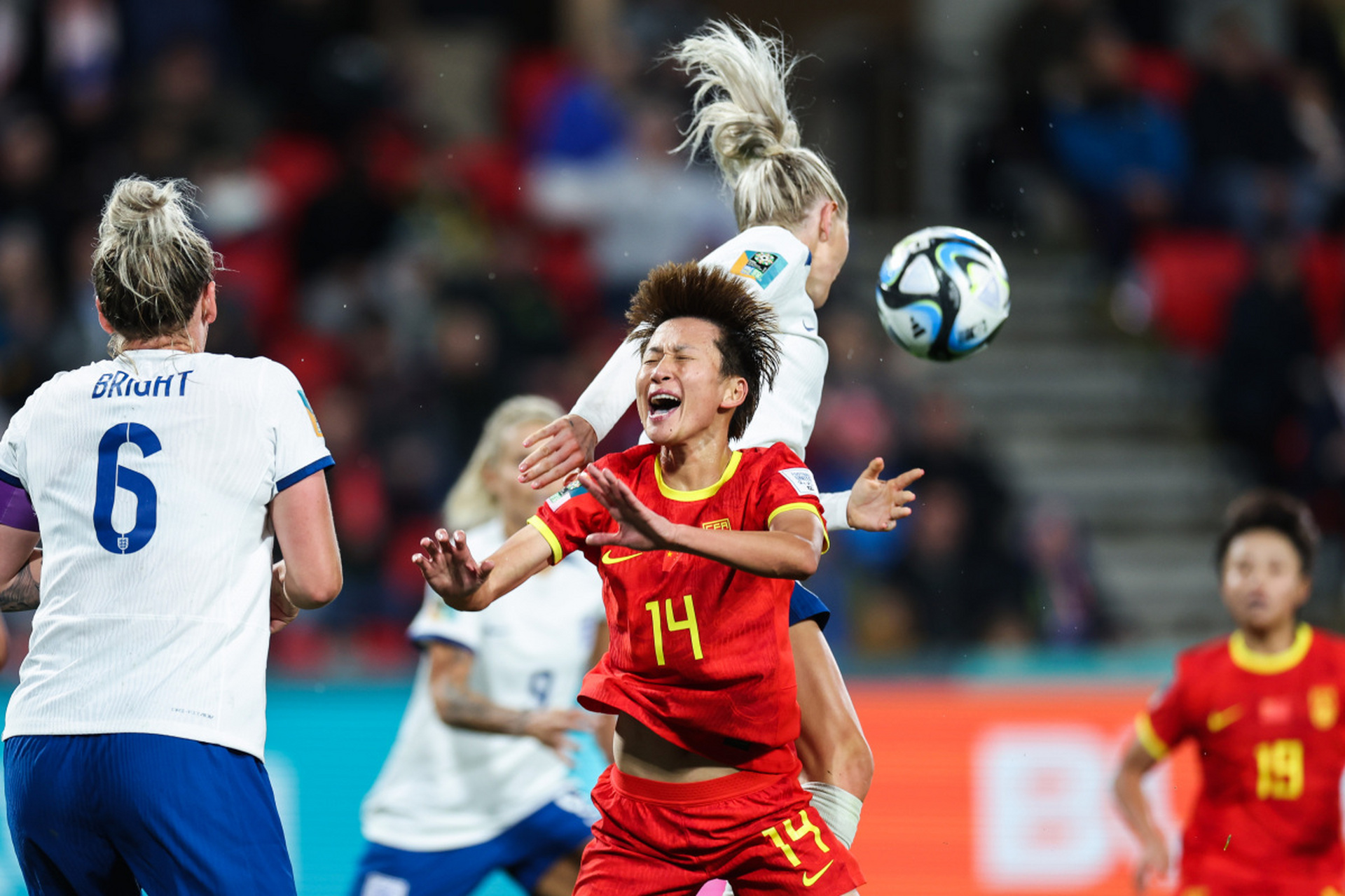 中国女足出色表现，力挫对手晋级国际比赛决赛